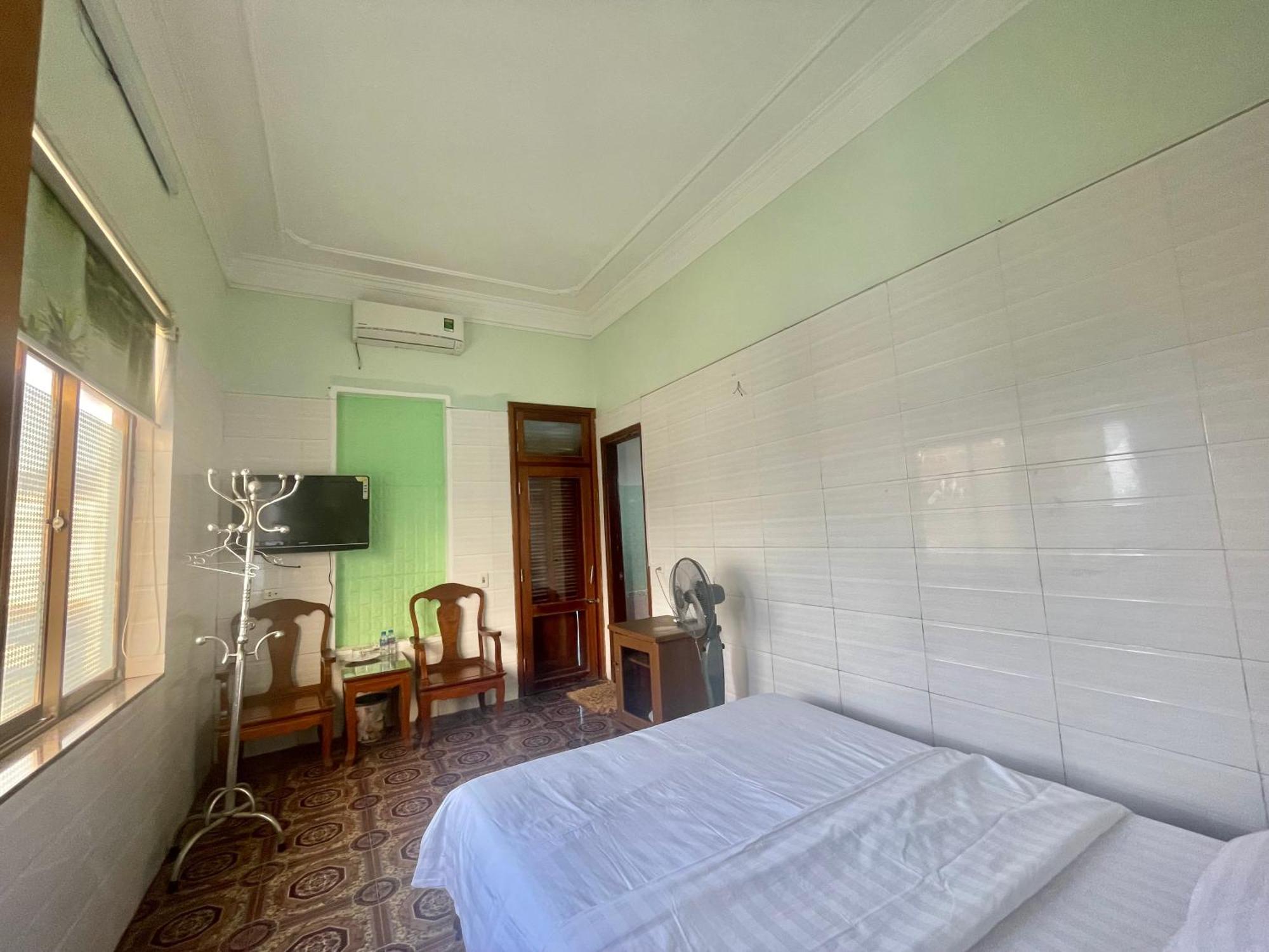 Bach Dai Dung Hotel Ha Tinh Exterior photo