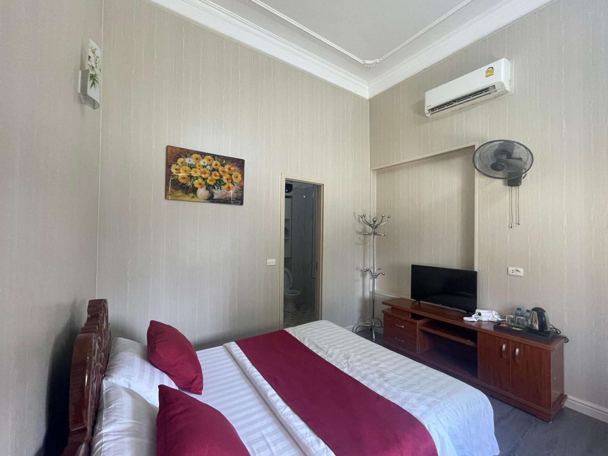 Bach Dai Dung Hotel Ha Tinh Exterior photo